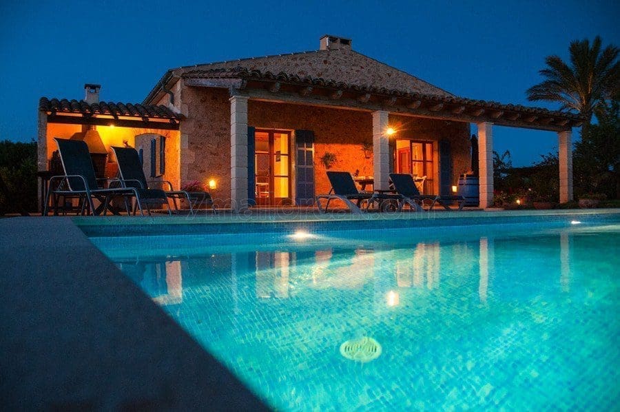 majorca vacation house country pool 900x598